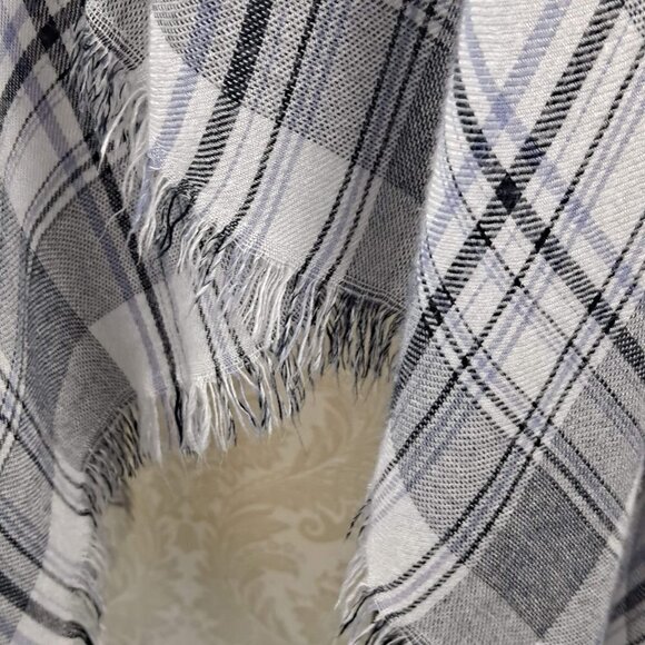 Loft Outlet Gray, White, Blue Plaid Open Front Kimono Duster Fringe One Size - Picture 3 of 11